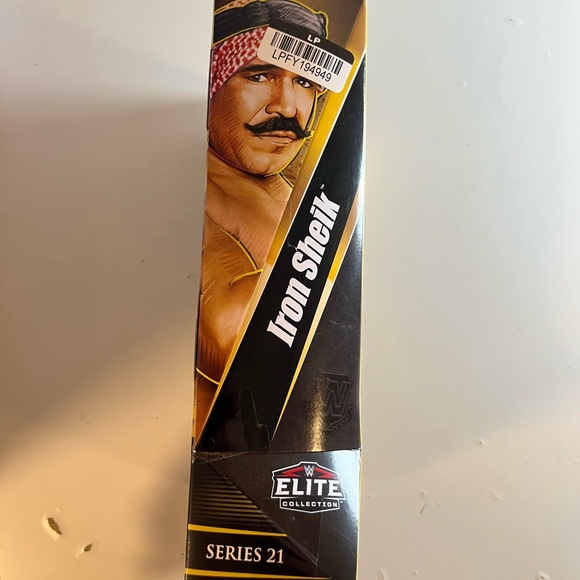 WWE Wrestling Mattel Elite Legends Series 21 Iron Sheik Action Figure - Picture 5 of 6